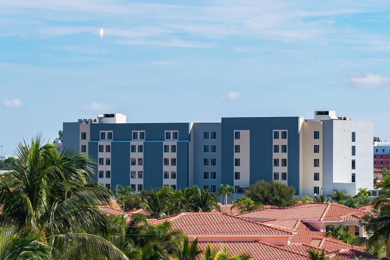 Springhill Suites By Marriott Cape Canaveral Cocoa Beach מראה חיצוני תמונה